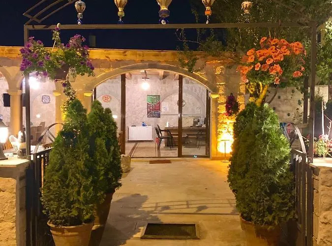 Cappadocia Caves غوريمِيه