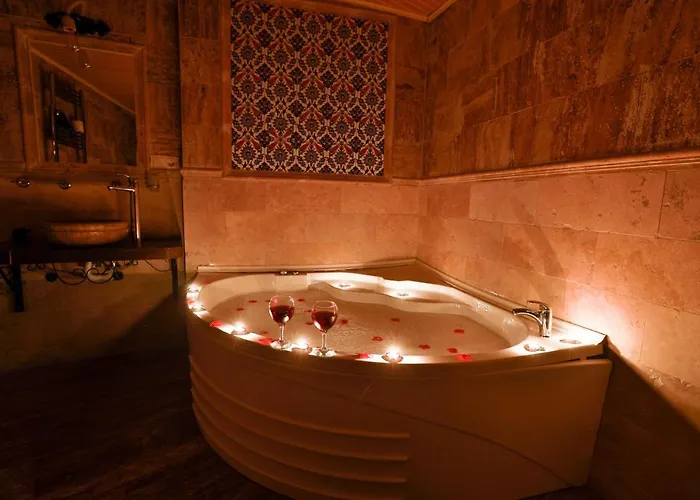 فندق Cappadocia Caves 3*